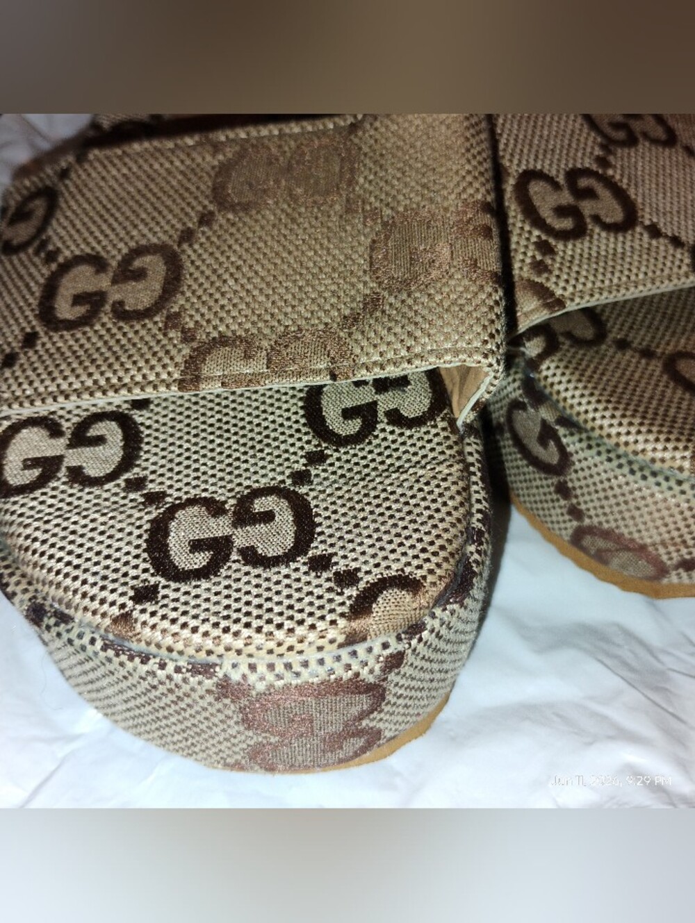 Cute But F A K E All The Way Niice Logo Knockoffs, Size 40 New - Picture 7 of 8